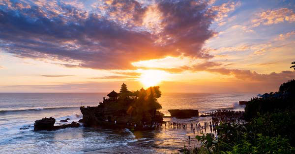 Amazing Balinese HIndu Temple Sunset