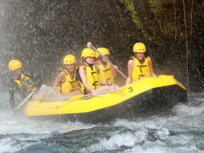 Avatar Rafting Telaga Waja River