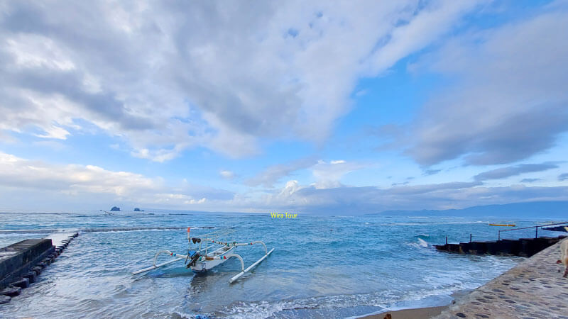 Candidasa Beach