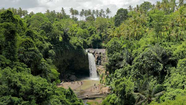 Tegenungan Waterfall