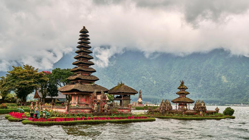 Ulun Danu Temple Beratan Lake - Bali Cultural Tourism