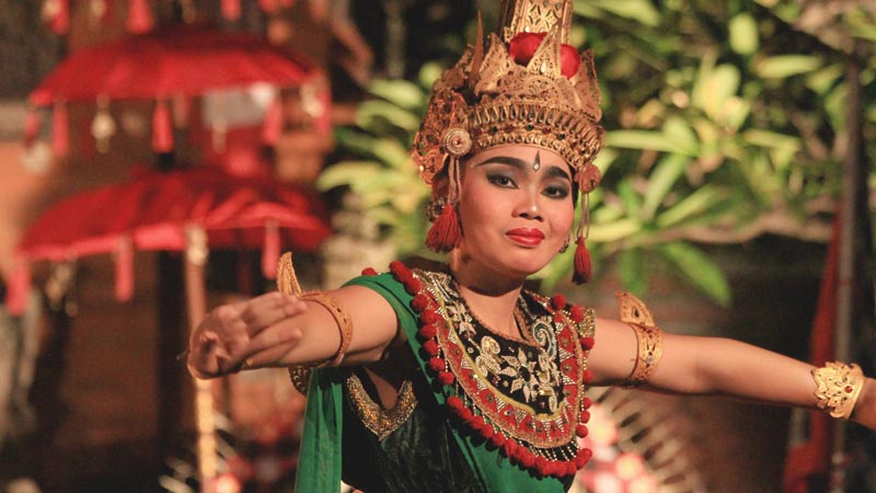 Legong Ramayana Ballet Dance Ubud