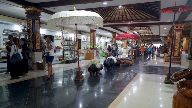 Taman Werdhi Budaya Facilities