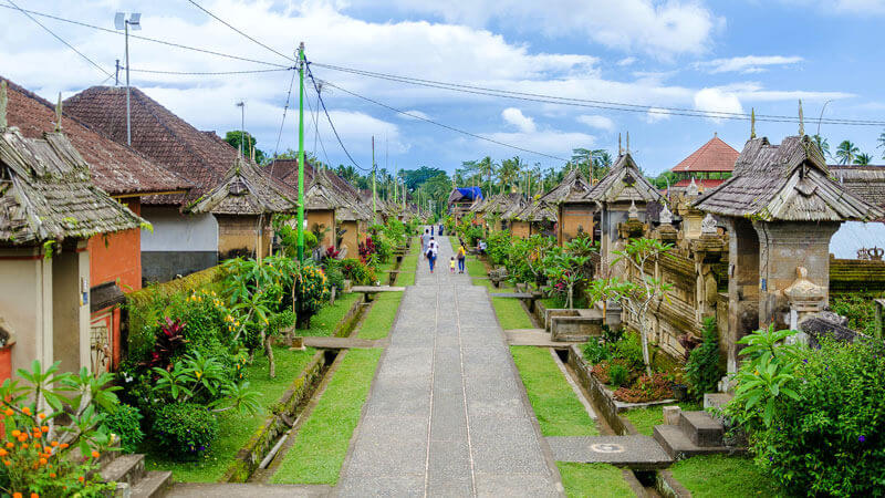 Authentic Balinese lifestyle in Penglipuran Village - Bali Cultural Tourism