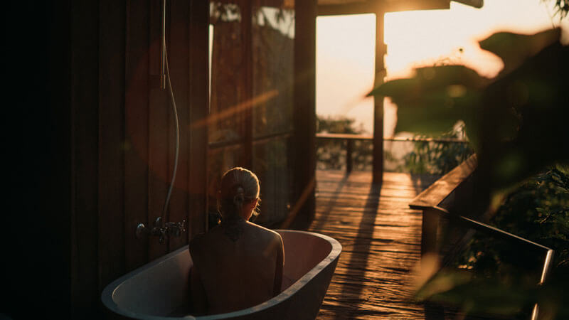 Peaceful outdoor bathing in a North Bali resort