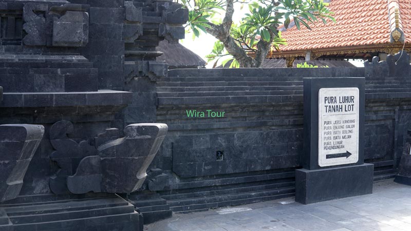 Entrance to Pura Luhur Tanah Lot