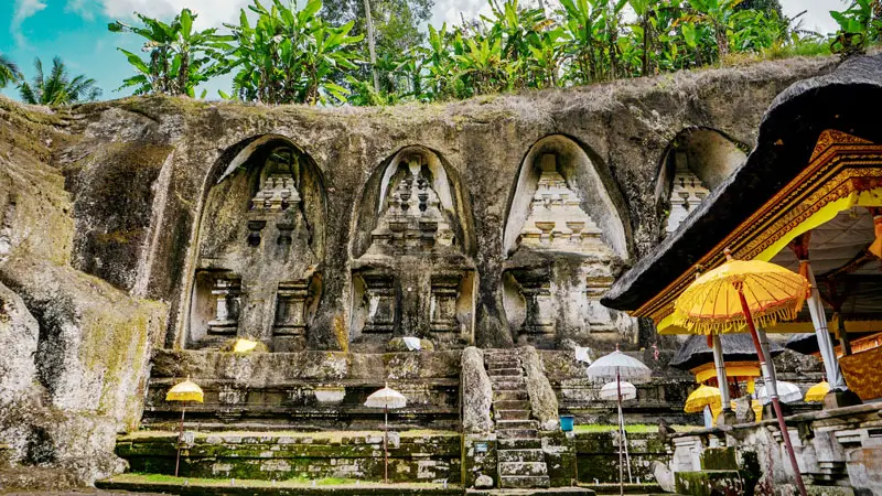 Gunung Kawi temple courtyard before noon during Bali’s December wet season