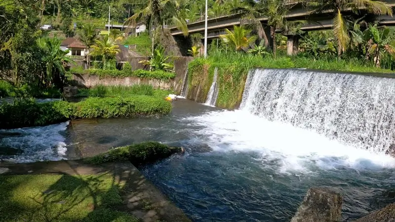 River view with a weir on Telaga Waja